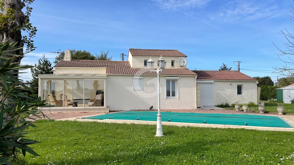 Vente maison 4 pièces 105.8 m² à La Jonchère (85540), 242 000 €