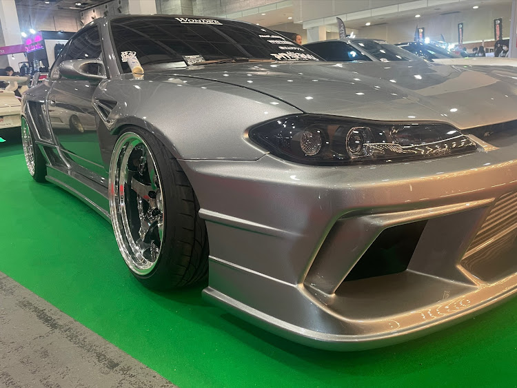 黄金のランナーさんが投稿した大阪オートメッセ2024・前日移動・2月10日に関するカスタム事例の投稿画像23枚目