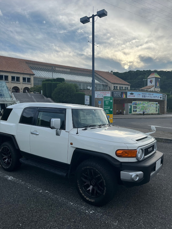 FJクルーザーのドライブ・FJクルーザー・レイズ　デイトナ　FDX F6・トレールテレーン・淡路島に関するカスタム事例の投稿画像8枚目
