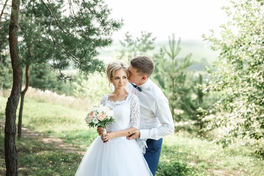 Fotógrafo de casamento Elena Yaroslavceva (yaroslavtseva). Foto de 22 de agosto 2017