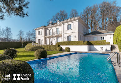 Maison avec piscine et jardin 3