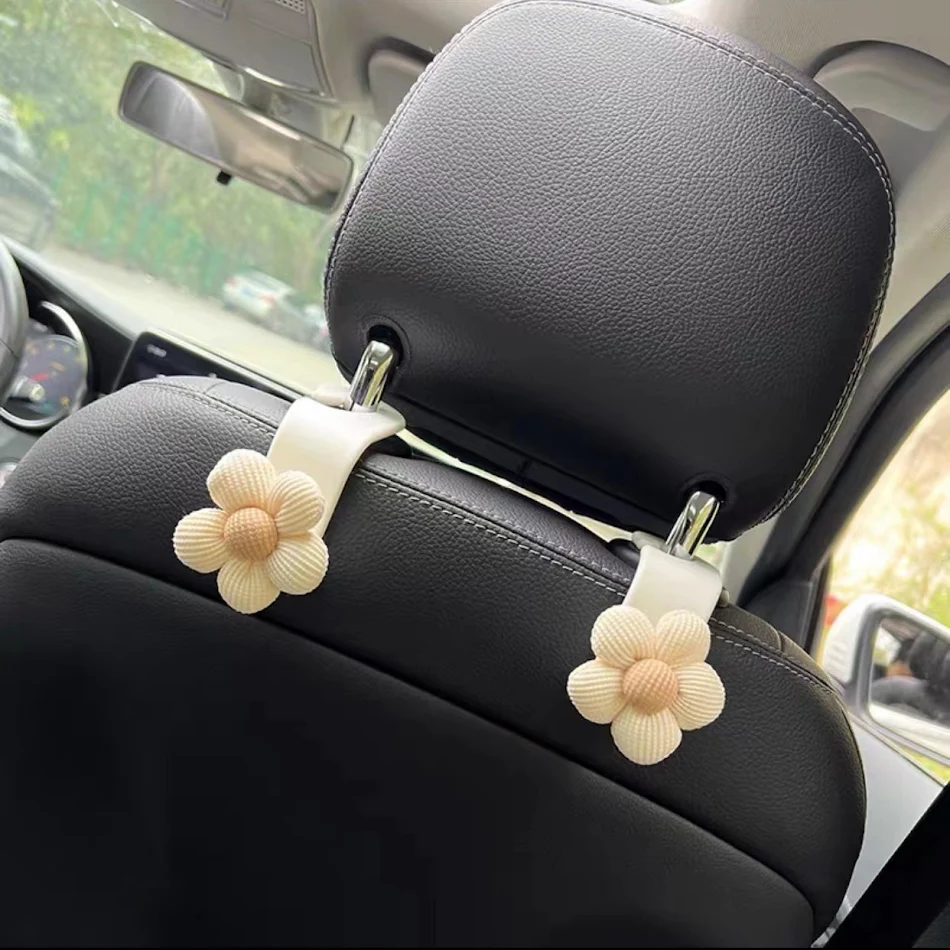 Multifonctionnel Khaki Tempérament Petite Fleur Chaise Dos Rangement Fournitures de Voiture Crochet pour un intérieur organisé et élégant