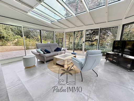 Maison avec piscine et terrasse 3