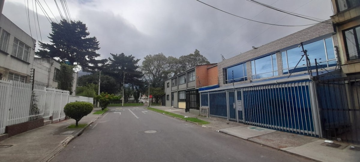 Casa En Venta - La Soledad, Bogota