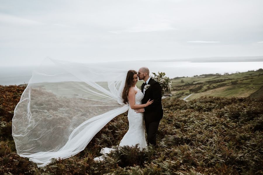 Wedding photographer Jacqui Paterson (chicphoto). Photo of 1 December 2019