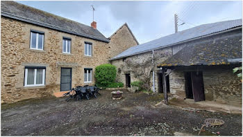 maison à La Chapelle-au-Riboul (53)