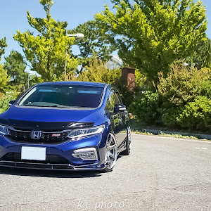 ジェイド FR5