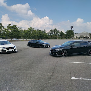 シビック FK7