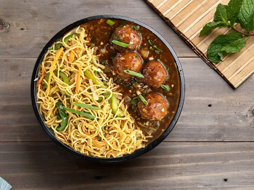 Veg Hakka Noodles + Veg Manchurian Gravy Bowl