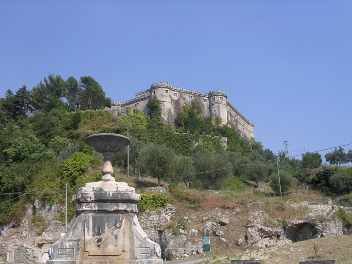 Castello di Balsorano 1400 ca. di giorgioro