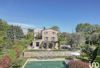 Maison avec piscine et terrasse 13