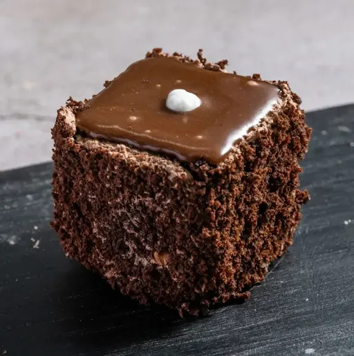 Chocolate Cube Pastry