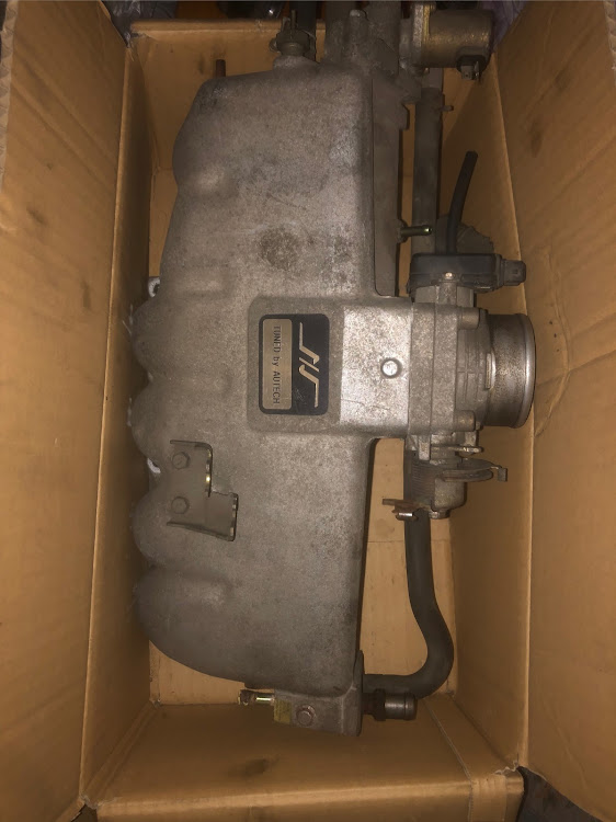 スカイラインの日産・スカイライン・オーテック・R31・R31考察シリーズに関するカスタム事例の投稿画像32枚目