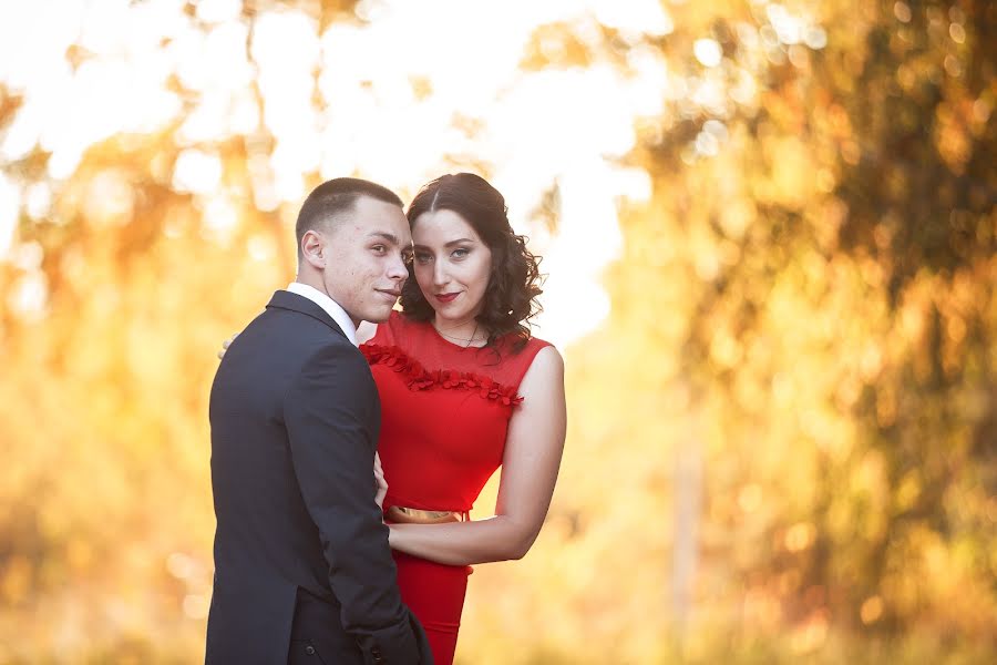 Fotografo di matrimoni Dmitriy Verkhorobin (verdi). Foto del 13 aprile 2017