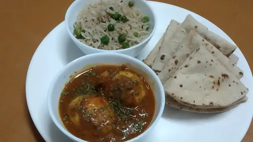 Egg Curry Meal