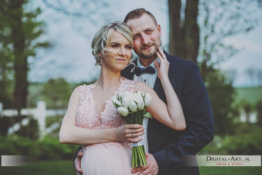 Photographe de mariage Cyprian Ćwikła (digitalartpl). Photo du 10 mars 2020