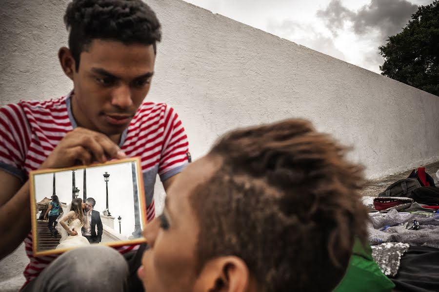 Fotógrafo de casamento Víctor Martí (victormarti). Foto de 16 de junho 2015