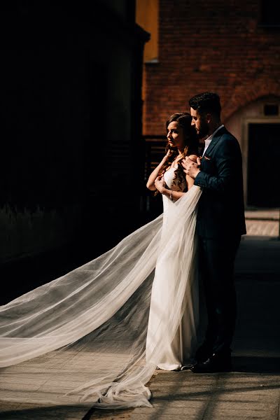 Fotografo di matrimoni Yuliya Vaskiv (vaskiv). Foto del 2 maggio 2019