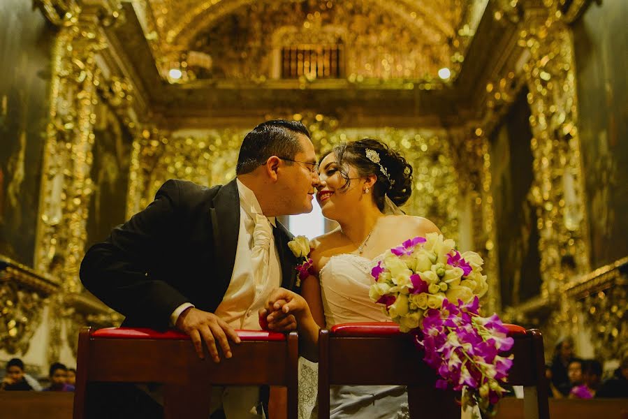 Fotógrafo de casamento Saul Magaña (magaa). Foto de 7 de julho 2017