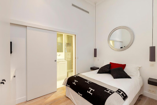 Apartment 5