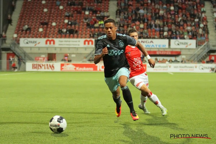 Le fils Kluivert marque son premier but en Eredivisie et il fait du bien à l'Ajax