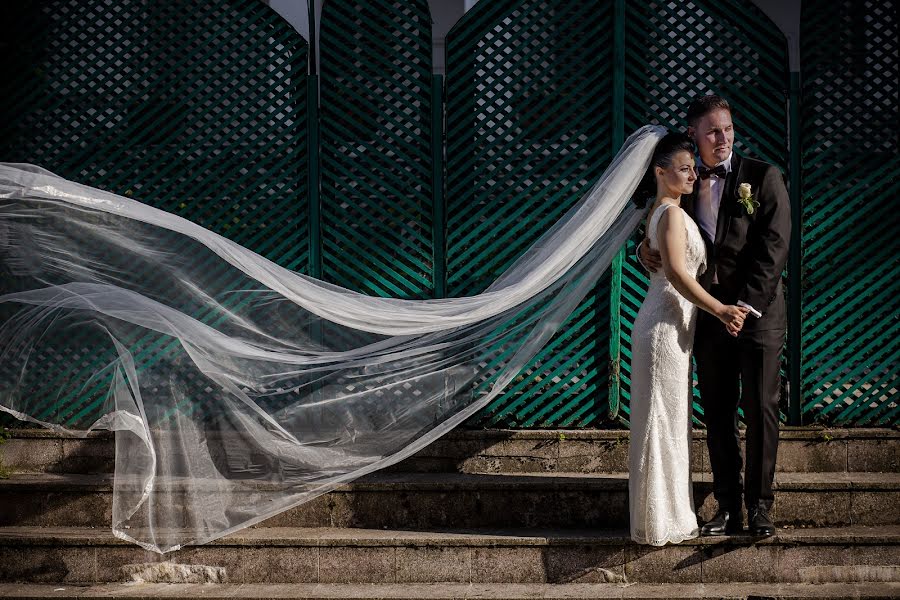 Svatební fotograf Florin Belega (belega). Fotografie z 12.května 2019