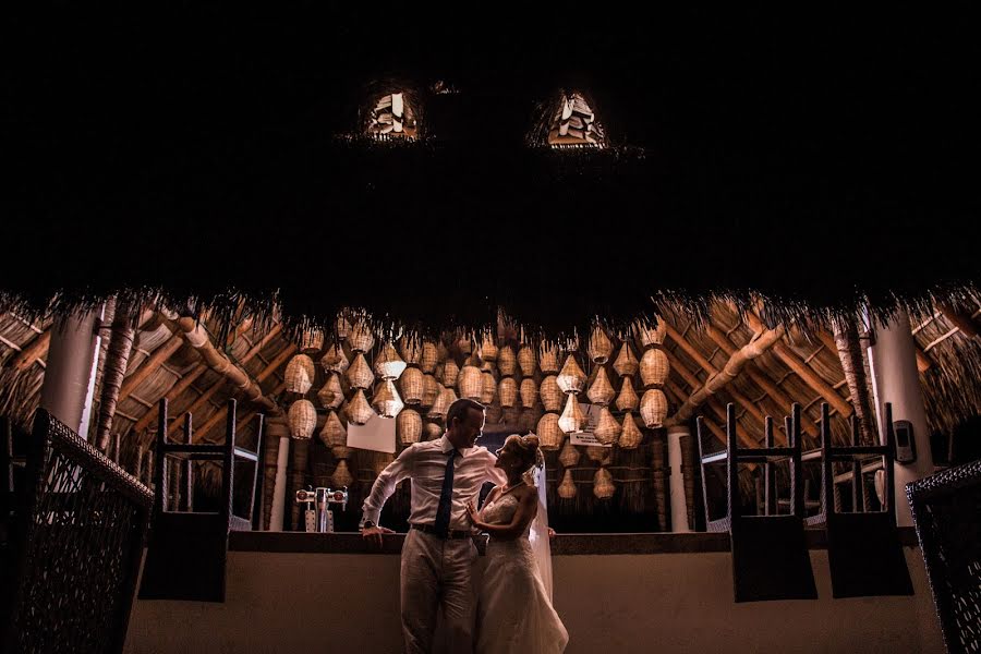 Fotógrafo de casamento Andrea Chávez (luzytiempo). Foto de 21 de fevereiro 2017