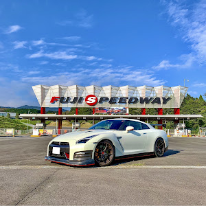 NISSAN GT-R R35