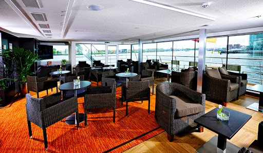 Enjoy a cocktail and the view in Avalon Visionary's Club Lounge.