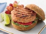 Biggest Loser Grilled Salmon Burgers was pinched from <a href="http://www.biggestloserrecipes.us/category/sandwiches/" target="_blank">www.biggestloserrecipes.us.</a>