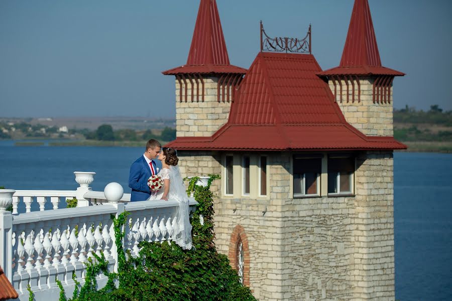 Fotógrafo de casamento Andrey Kasatkin (avkasat). Foto de 6 de março 2020