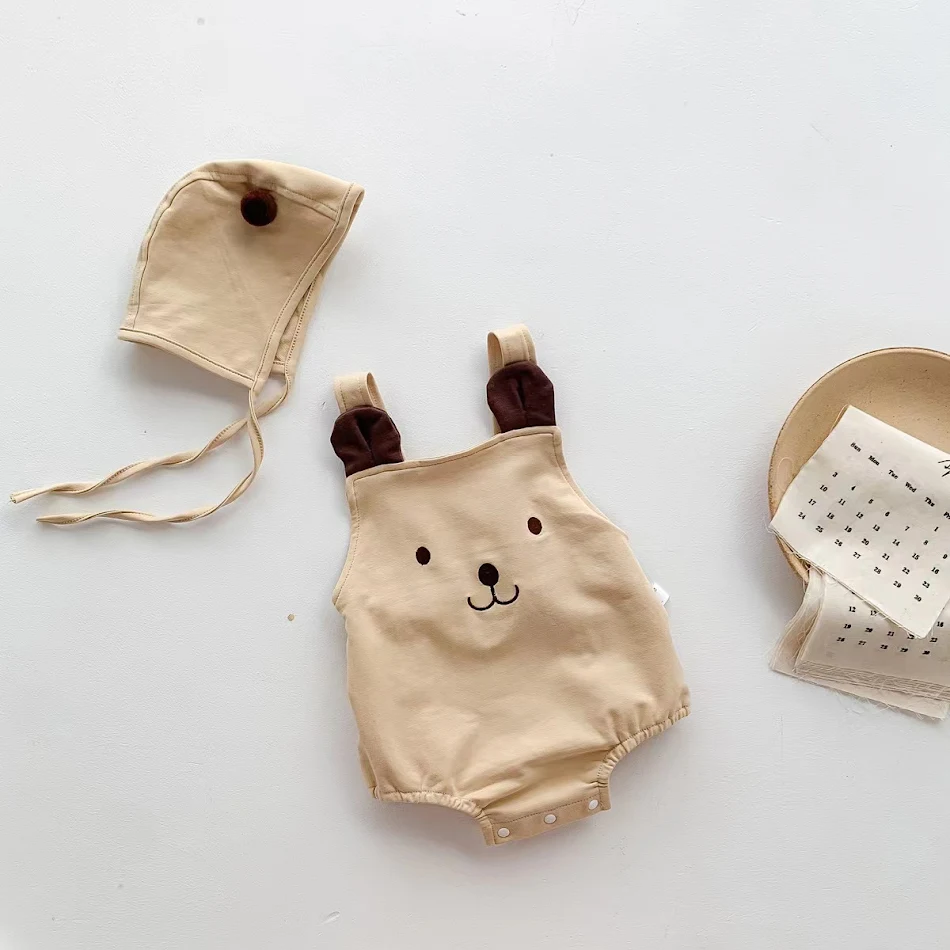 Mono con tirantes estilo coreano con bordado de oso de dibujos animados para bebés y niños, ¡adorable y cómodo!