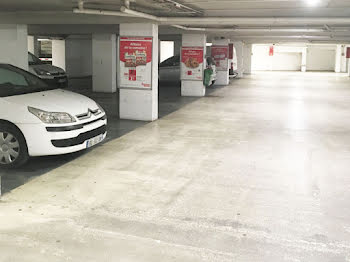 parking à Lyon 7ème (69)