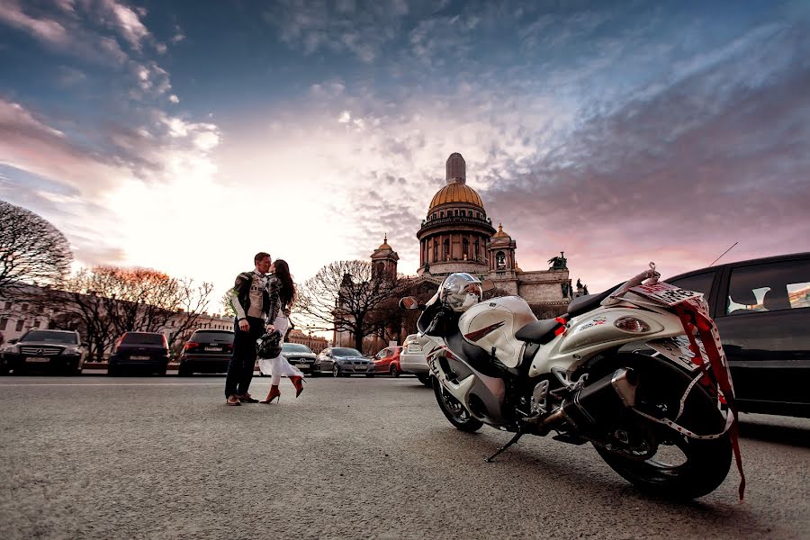 Fotografo di matrimoni Aleksandr Zarvanskiy (valentime). Foto del 8 giugno 2017