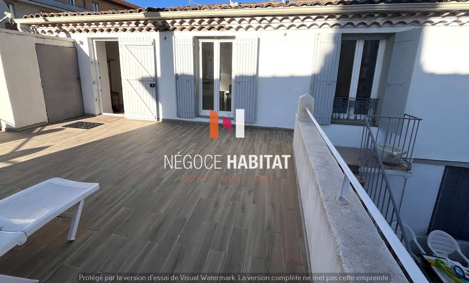 Vente maison 4 pièces 163 m² à Nimes (30000), 257 000 €