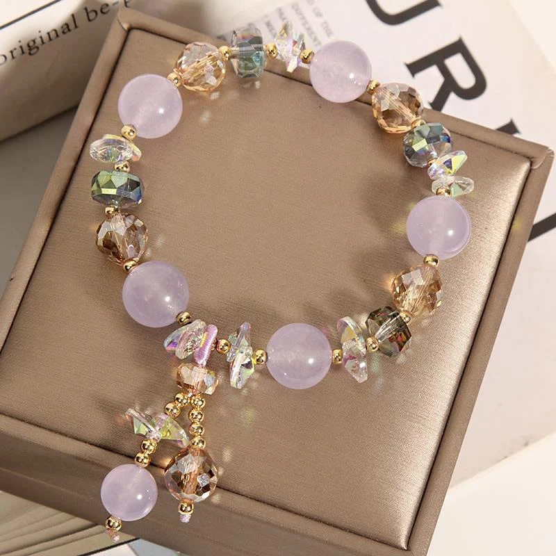 Originele handgemaakte aquamarijn kristallen armband voor dames. Straalt natuurlijke schoonheid uit. Perfect voor dagelijks gebruik en speciale gelegenheden.