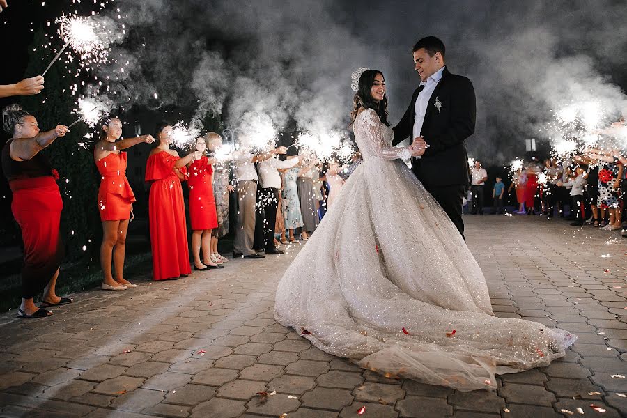 Fotografo di matrimoni Emil Isyakaev (emilisyakaev). Foto del 8 ottobre 2018