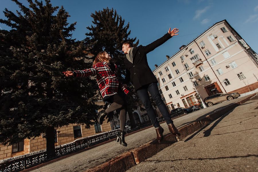 Wedding photographer Vladislav Kazmin (vladislavkazmin). Photo of 13 February 2019