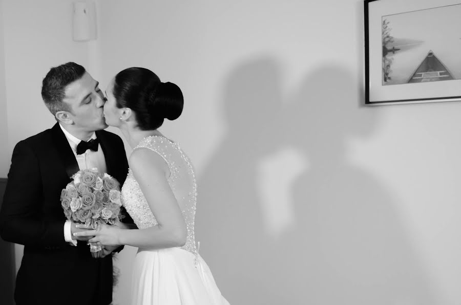 結婚式の写真家Marius Bugaciu (bugaciu)。2015 7月8日の写真