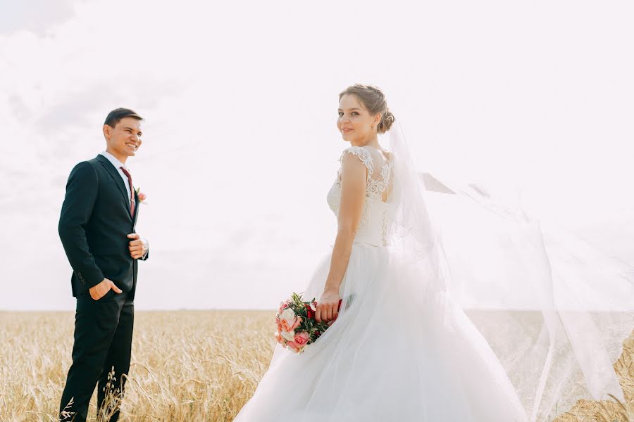 Fotógrafo de casamento Mariya Kont (mariakont). Foto de 1 de setembro 2019