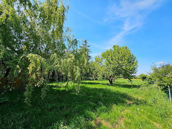 terrain à Houdan (78)