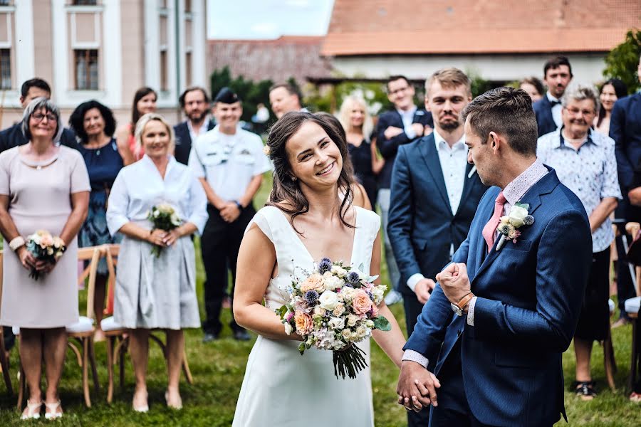 Jurufoto perkahwinan Tomáš Trnka (tomastrnka). Foto pada 15 Disember 2021