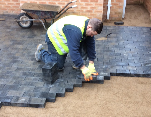 experienced tradesmen 