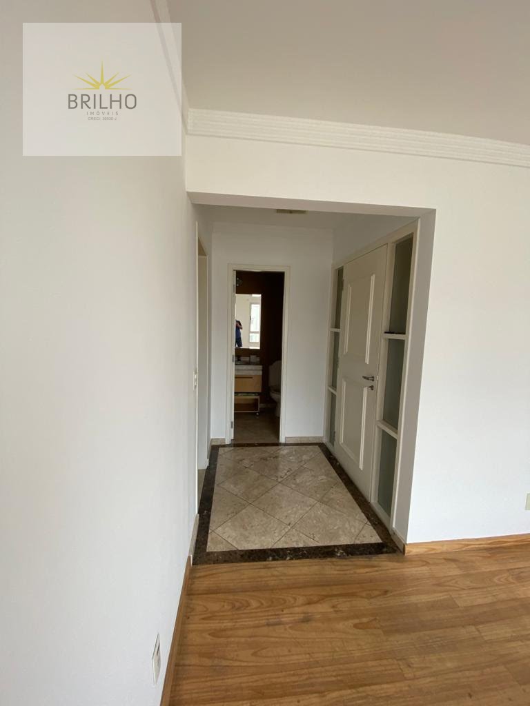 Cobertura à venda com 4 quartos, 300m² - Foto 17