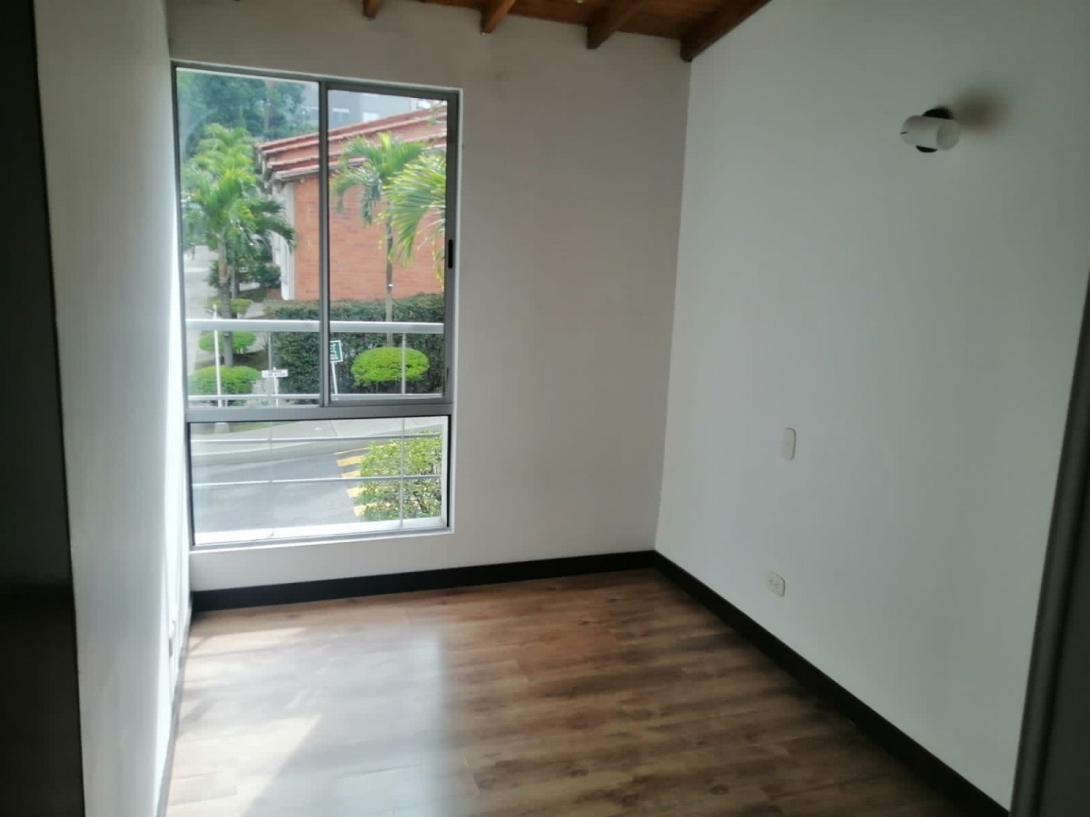 Casa En Arriendo - Loma Del Esmeraldal, Envigado