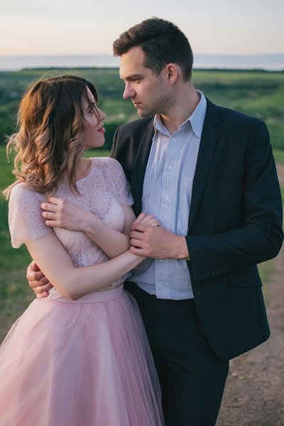 Photographe de mariage Yuliya Popova (julia0407). Photo du 5 juillet 2017