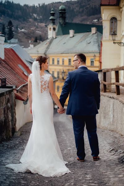 Fotografo di matrimoni Marian Holub (holubmarian). Foto del 16 aprile 2019