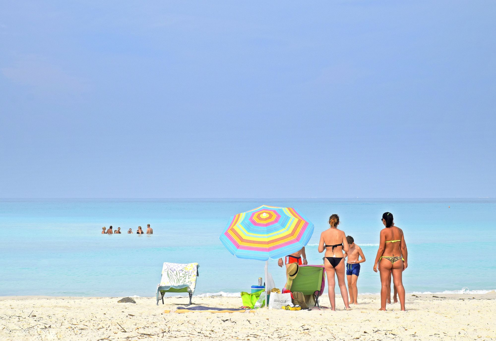 Tutti al mare  di Luciano Fontebasso