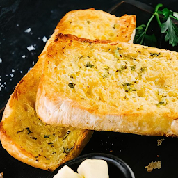 Garlic & Herb Toast (V)