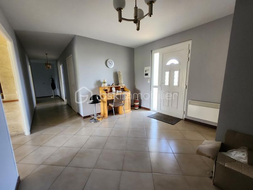 Vente maison 6 pièces 233 m² à Sougy-sur-Loire (58300), 299 900 €